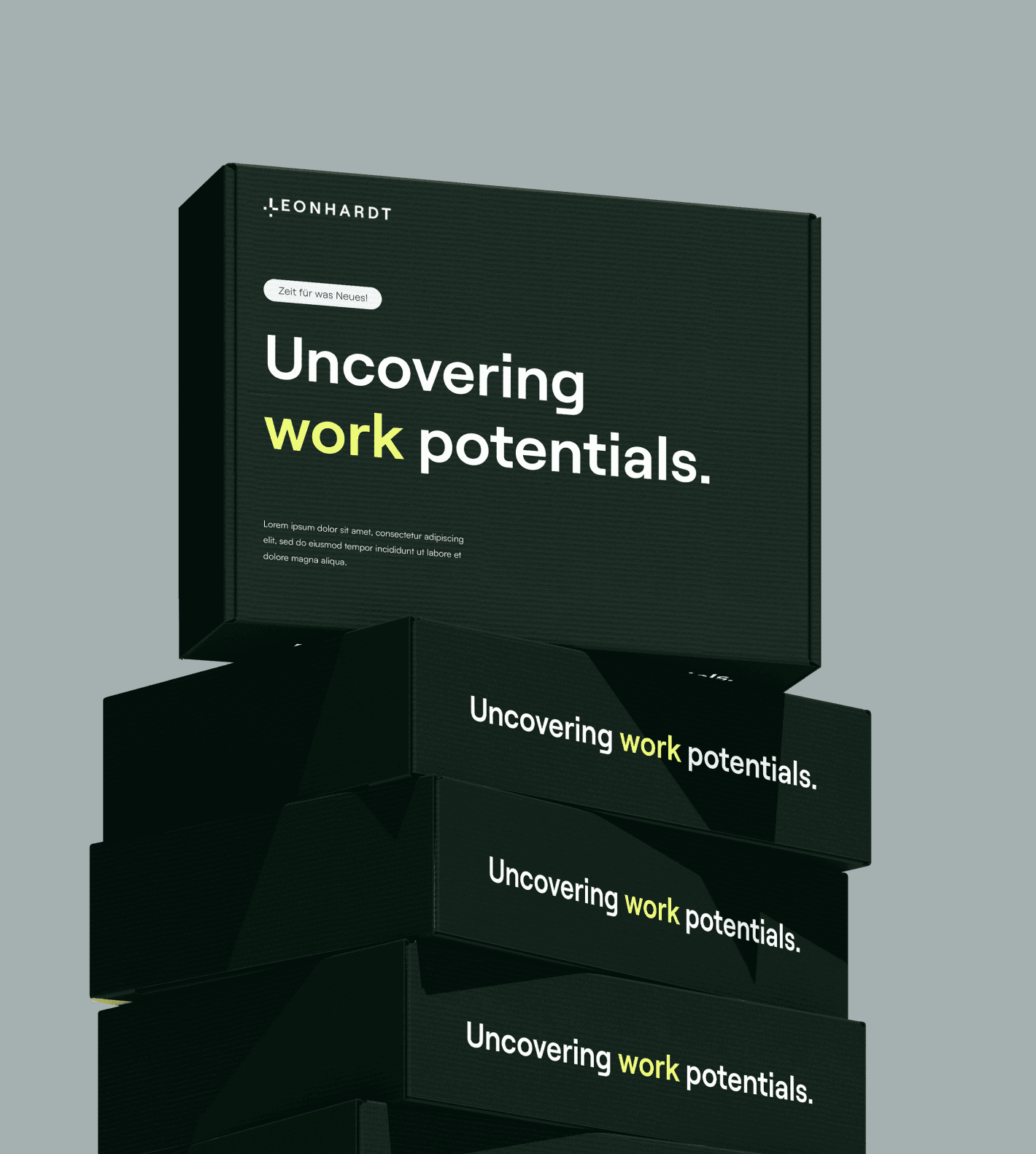 Gestapelte Kartons im neuen Leonhardt Corporate Design mit der Aufschrift "Uncovering work potentials""